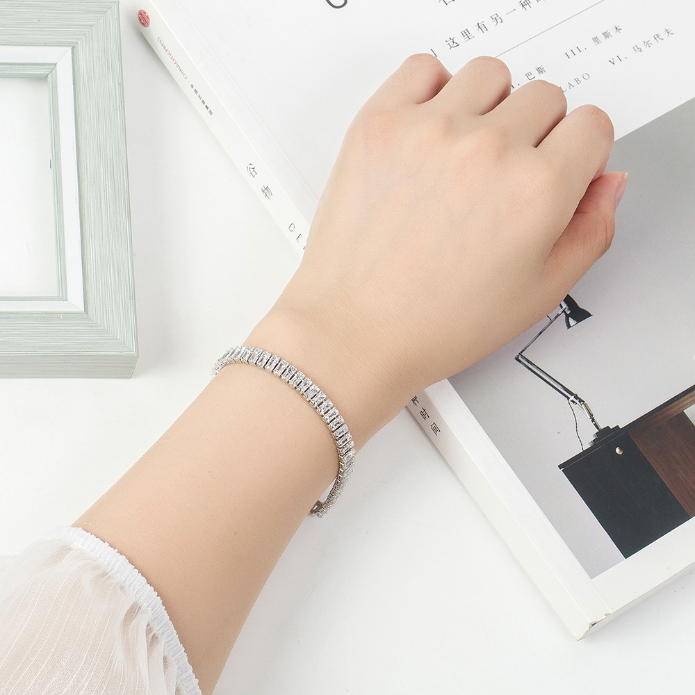 mode 925 sterling zilveren vierkante zirkonia armband eenvoudige temperament armband verjaardagsfeestje cadeau voor vrouwen fijne sieraden
