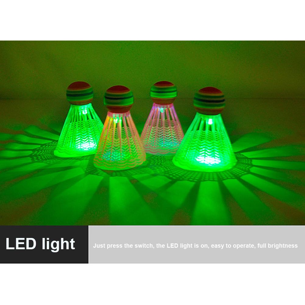 LED Licht Badminton Ball dunkel Nacht Leuchtende Licht-hoch Badminton Federbälle Bunte Beleuchtung Bälle