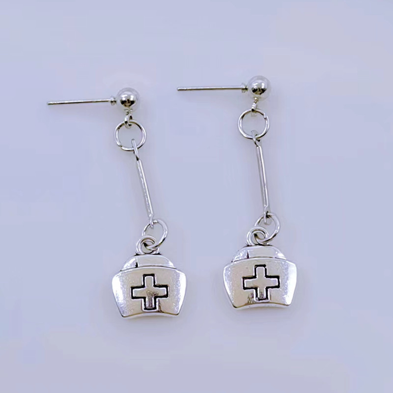 Charm enamel earrings syringe nurse cap stethoscope doctor nurse decoration earrings doctor nurse earring: Black Zinc Plated