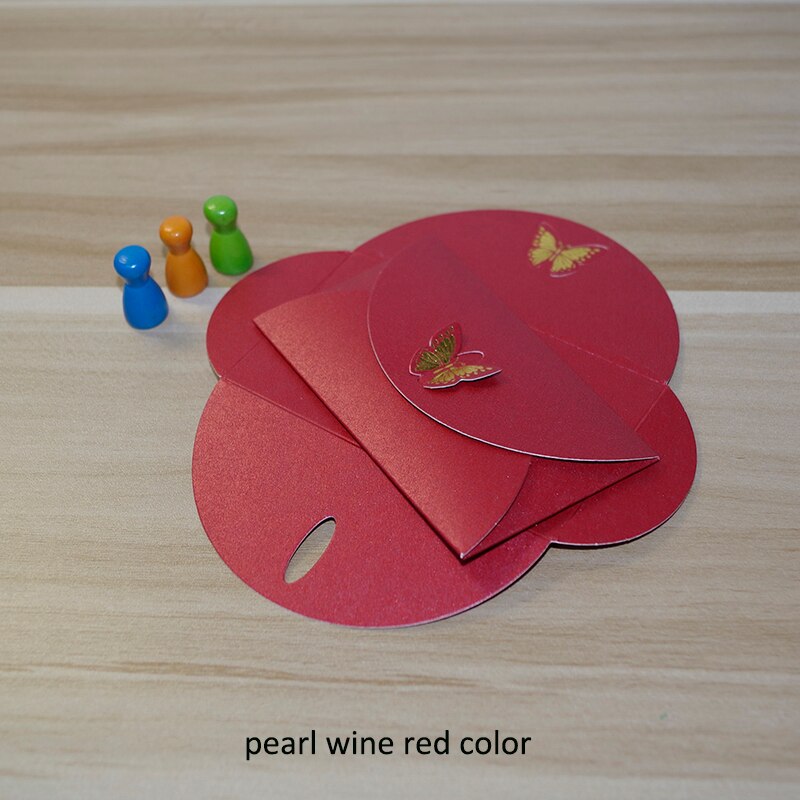 100 pçs/lote 10x6 cm 250gsm embrassed Bonito de ouro Borboleta Clasp Envelopes/Convite da Festa de casamento, coisas Vip cartões, Namecards: pearl wine red