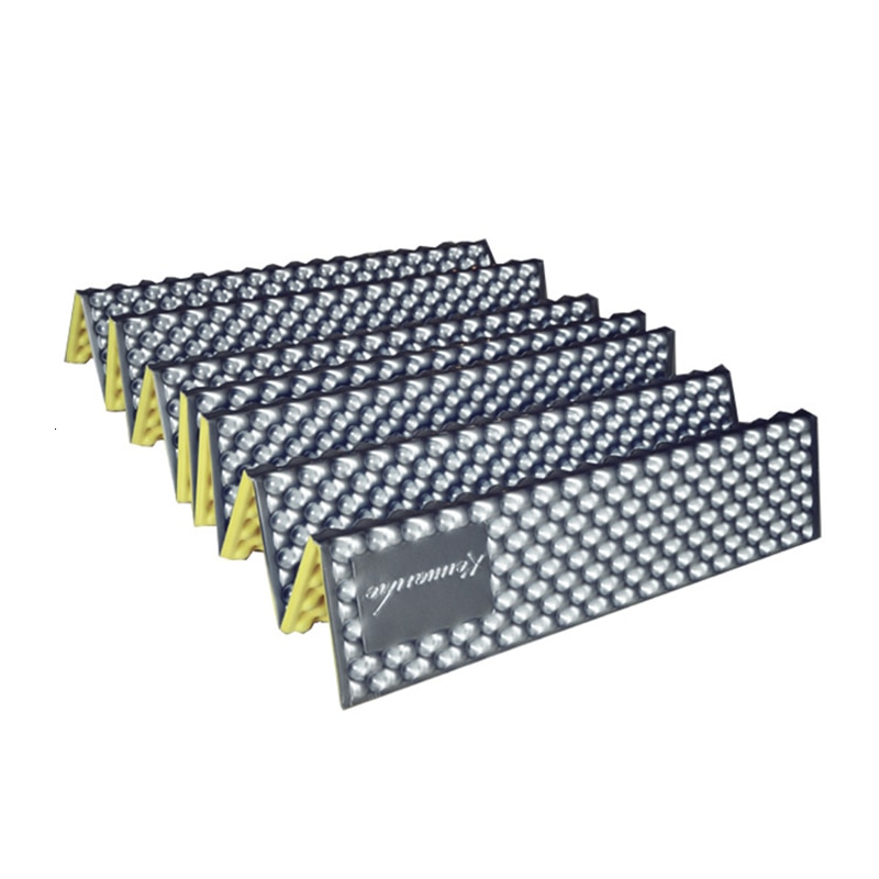 Ultralight Portable Outdoor Camping Mat Ultralight Foam Folding Beach Tent Picnic Mat Sleeping Pad Waterproof Camping Mattress