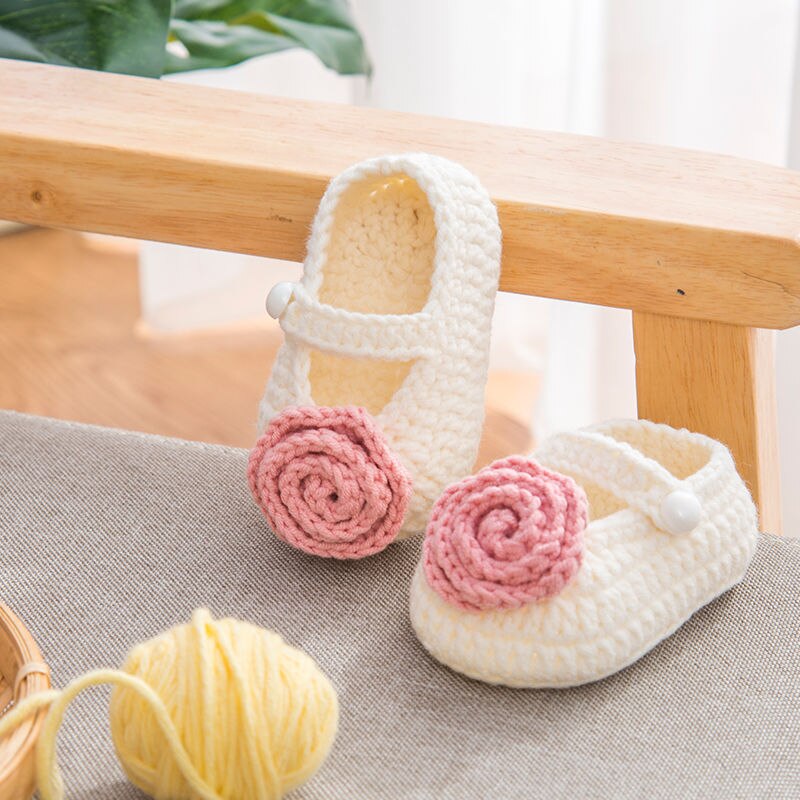 Qyflyxuehandmade Wol Haak Gebreide Baby Schoenen, Wol En Katoen Garen Materialen, Pasgeboren Schoenen