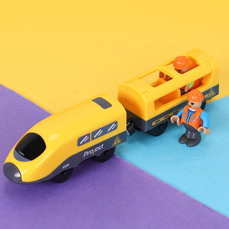 Telecomando RC elettrico piccolo treno giocattoli Set collegato con binario ferroviario in legno interessanti giocattoli presenti Tor bambini nuovo: 19