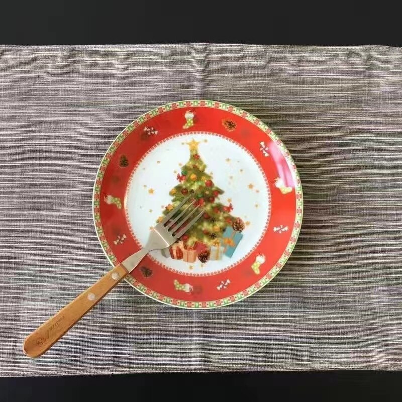 Korean Style Christmas Cartoon Gingerbread Man Ceramic Plate Candy Red Lace Cake Dessert Plate Charger Plates: 7 inch