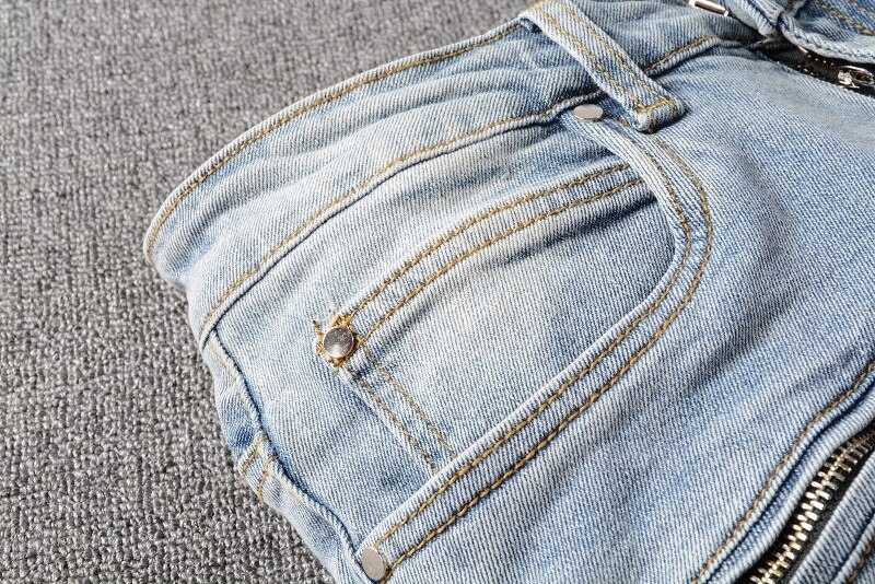 KIMSERE Mens Hi Street Ripped Biker Jeans Pants Pleated Motorcycle Denim Trousers With Holes Moto Jeans Plus Size 28-40