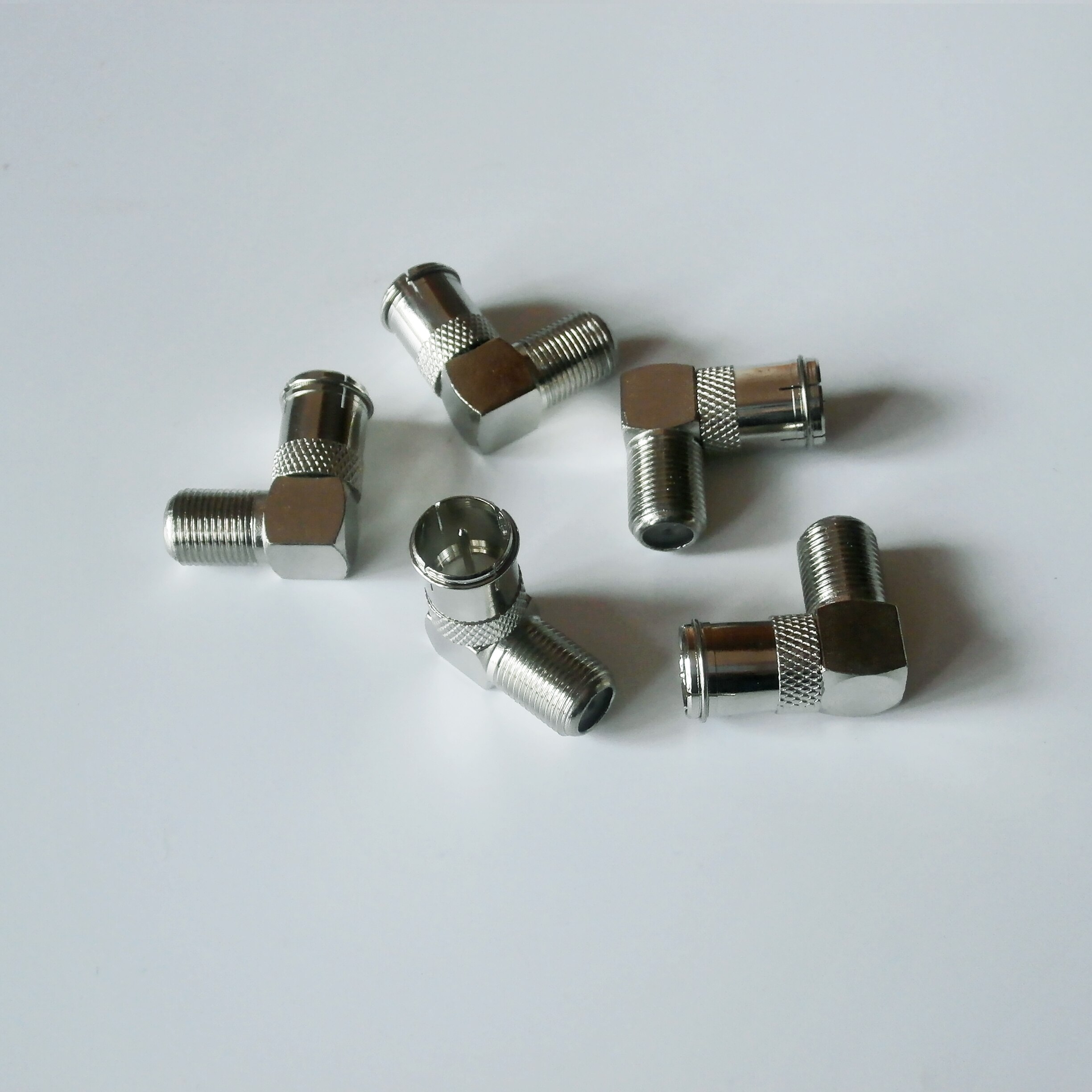 1 Pcs F Male To F Female plug 90 Degree Right Angle push-on Quick Directly RF Video Coaxial Connector for TV-Tuner Antenna