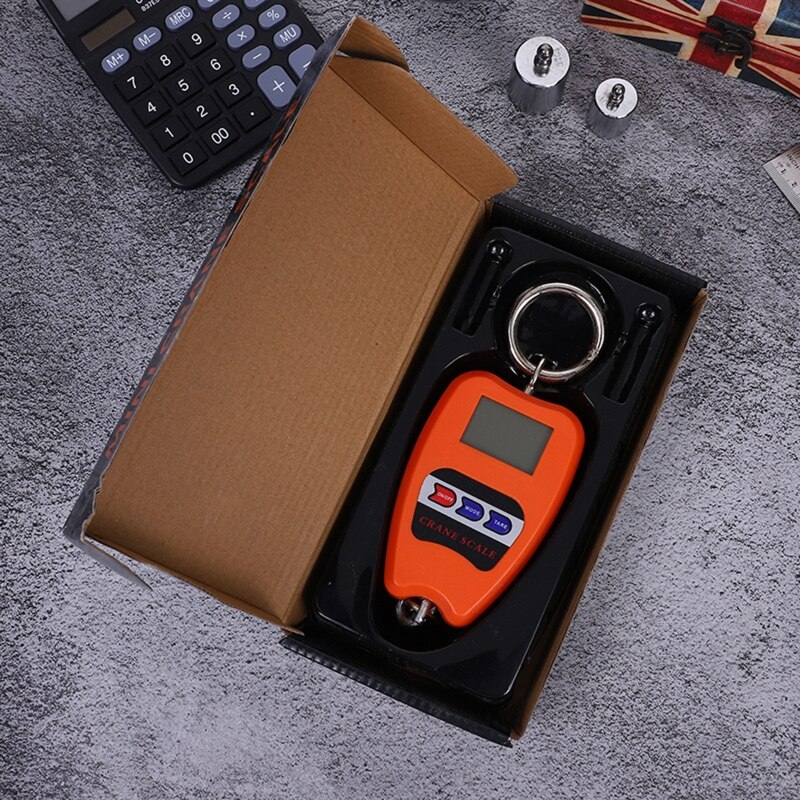 Hanging Scales Luggage Weighing Scale 200 kg / 441 lb Digital Weight Scale Handheld Mini Crane Scale with Hooks for Farm