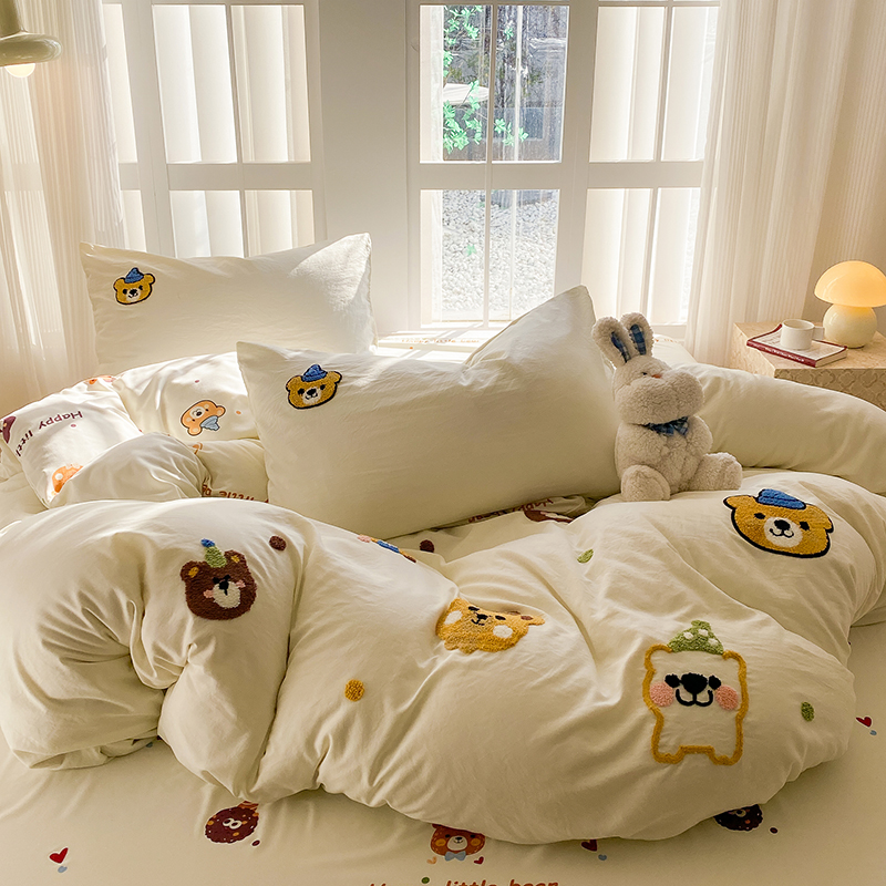 Pussilakanasetti, jossa sininen ja pinkki kirjonta, sekoitus pestyä puuvillaa, minimalistinen, neliosainen setti, jossa on aluslakanoita, pussilakana.: 1.2 / Beige / Tasainen lakana