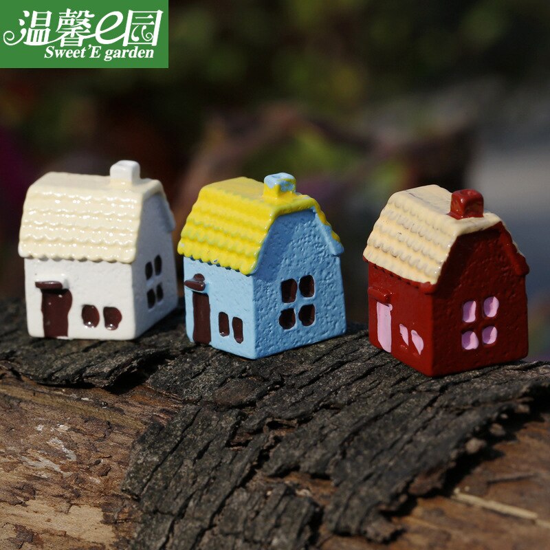 3PCS/lot 1.7x1.5cm Doll house Handmade house birthday 3D puzzles for adults and lovers dream house children color random