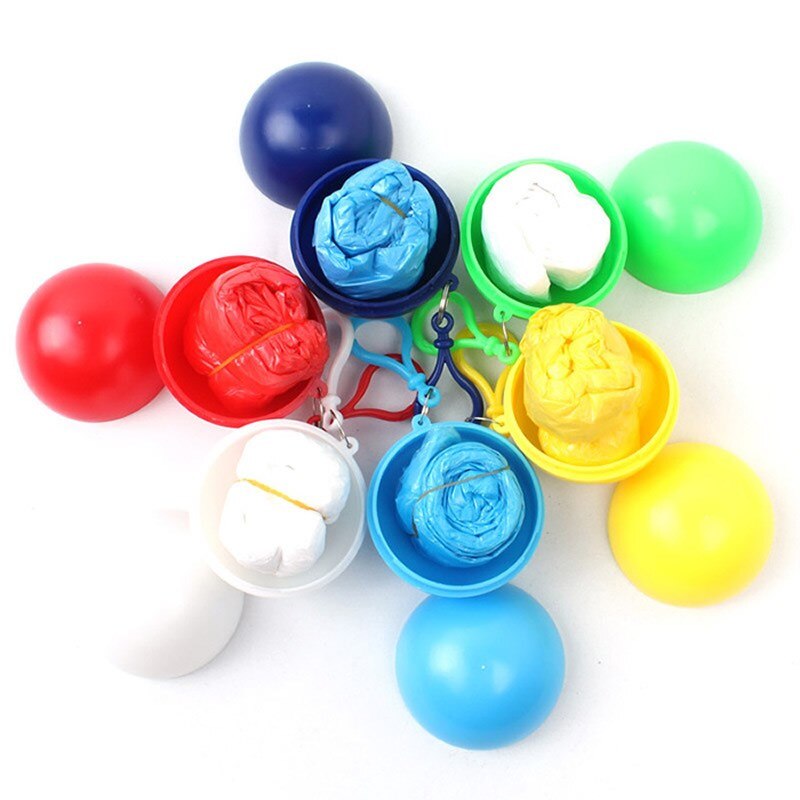 Chubasquero desechable portátil para hombre y mujer, llavero con bola, Poncho, capa impermeable, 6 colores