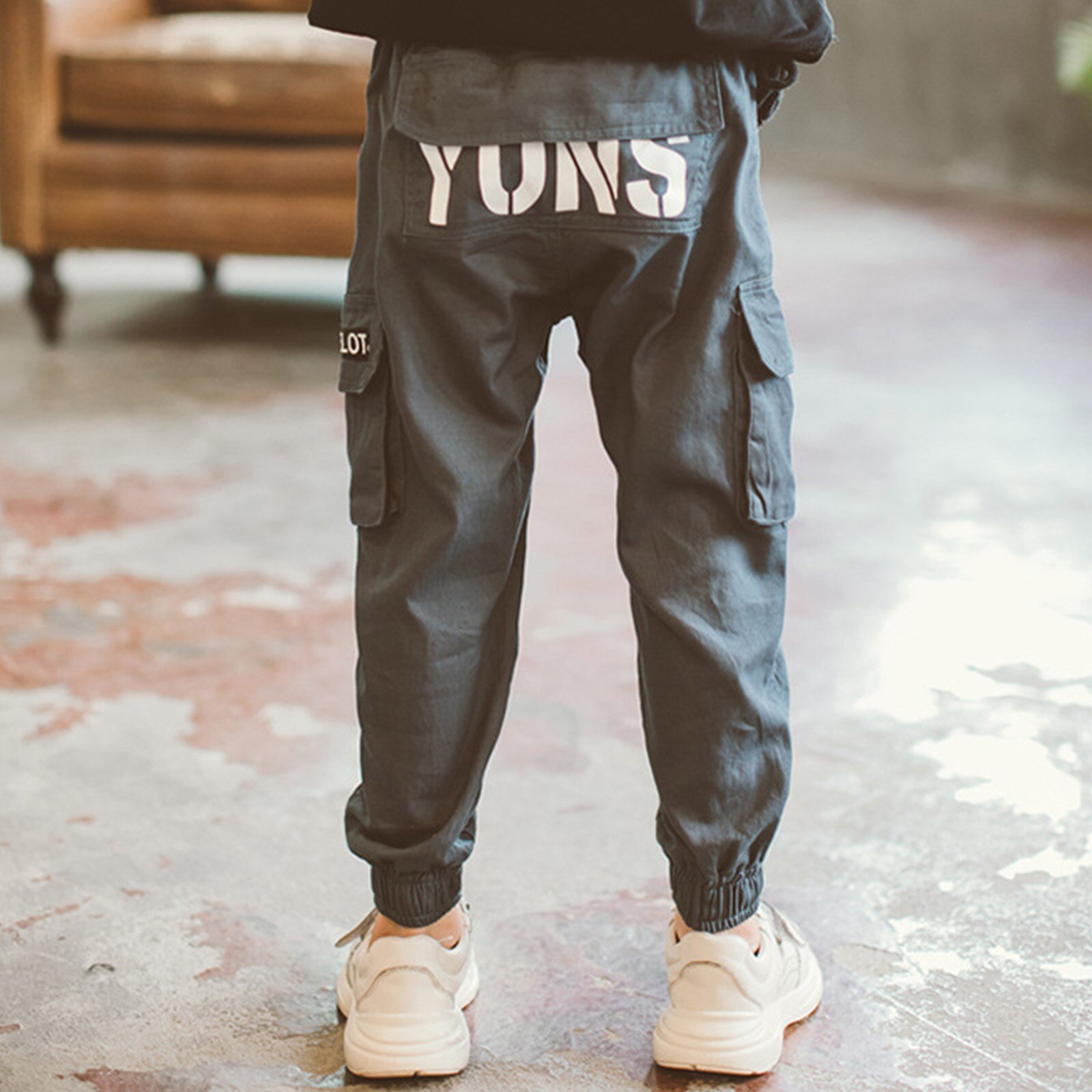 Kids Boys Cargo Pants Elastic Waistband Big Flap Pockets Trousers with Letter Print Loose Cargo Joggers for Daily Wear