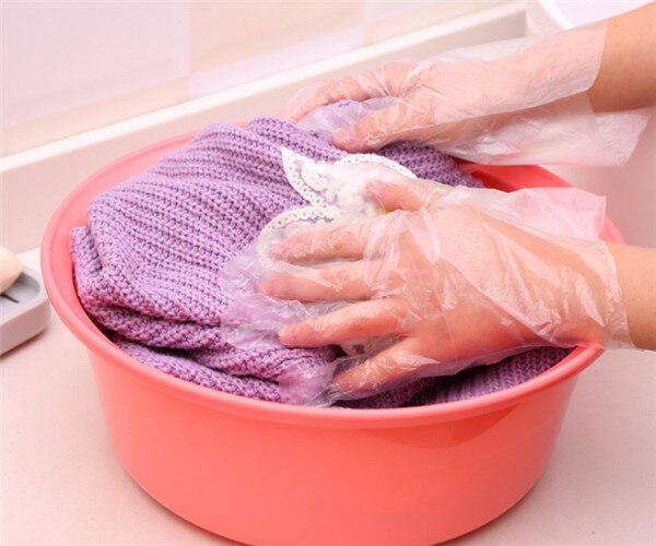 50 Pcs Huishoudelijke Schoonmaak Handschoenen 20G Kapsalon Verven Wegwerp Handschoenen Plastic Film Kappers Haarverzorging Transparante Handschoenen