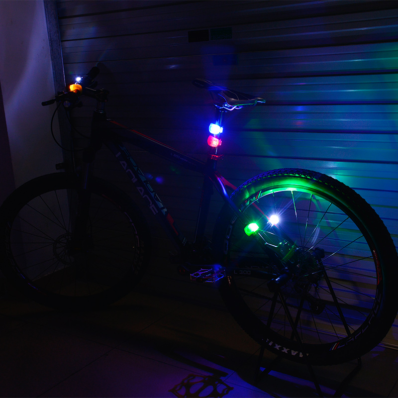 1pc Knipperende Voor Fietslicht Silicone LED Head Voor Achter Wiel Fiets Licht Waterdicht Fietsen Fiets Accessoires