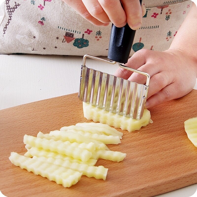 Stainless Steel Wavy French Fries Cutter Stainless Steel Potato Slicer Vegetable Chopper Veggie Slicer Durable Kitchen Gadgets