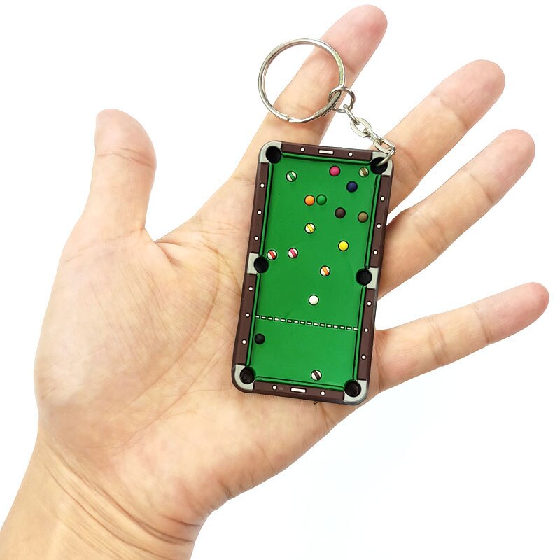 2 st mjukt gummi snookerbord nyckelringar biljardbord tillbehör porslin