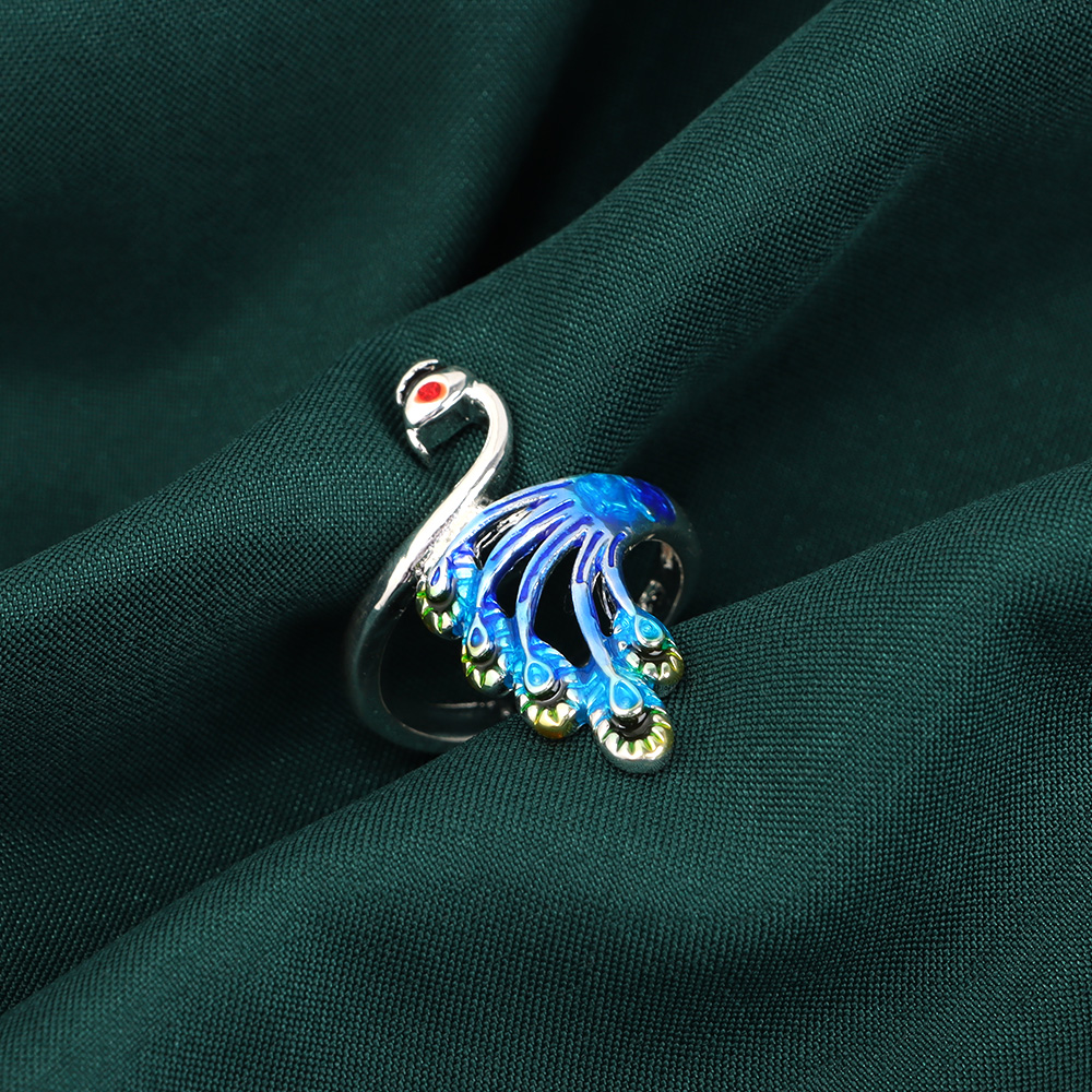 Painted Koi Peacock Crochet Loop Adjustable Open Ring Thimble Yarn Guides Sewing Hook Finger Wear Knitting Tools Accessories
