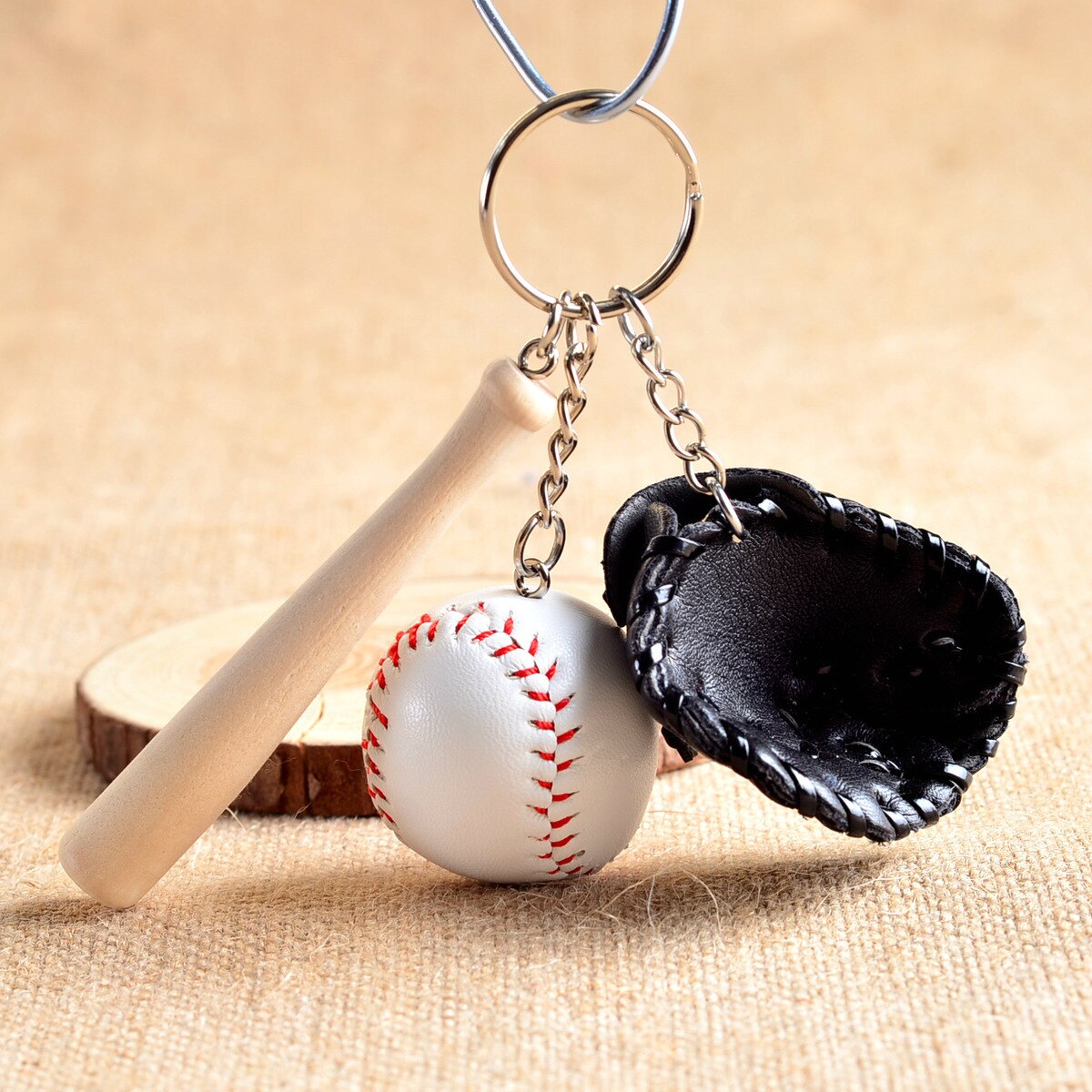 1 pc ZARSIA Mini béisbol hecho a mano recuerdo base Linda bola llavero clave cadena para deportes coche llavero para bicicleta de la novedad: black