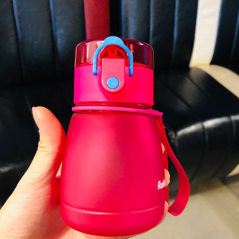 Plast vattenflaska 320ml min flaska flaska bpa fri läckagesäker vattenkokare med rep bärbar skolvattenflaska för barn dryckesartiklar: 320ml steg
