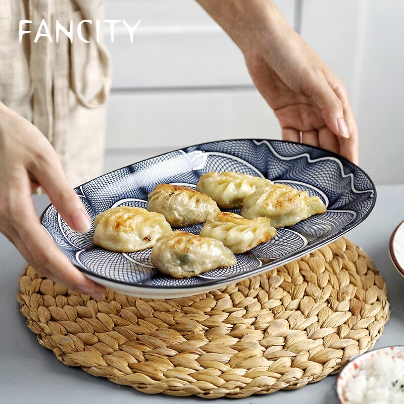 Chique restaurant keramische visschotel, groot ovaal bord, huishoudelijk bord, gestoomde visschotel