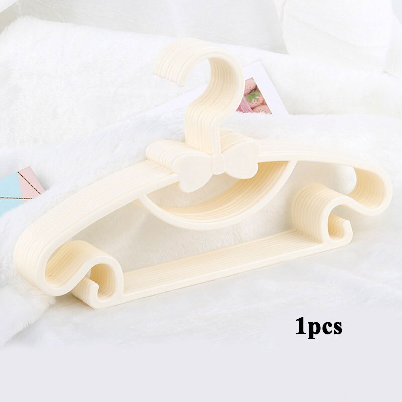 1Pcs Baby Kleding Rekken Draagbare Kids Kleerhanger Rekken Plastic Handdoek Display Sjaals Hangers Kleding Organizer Jassen Hanger: WHITE