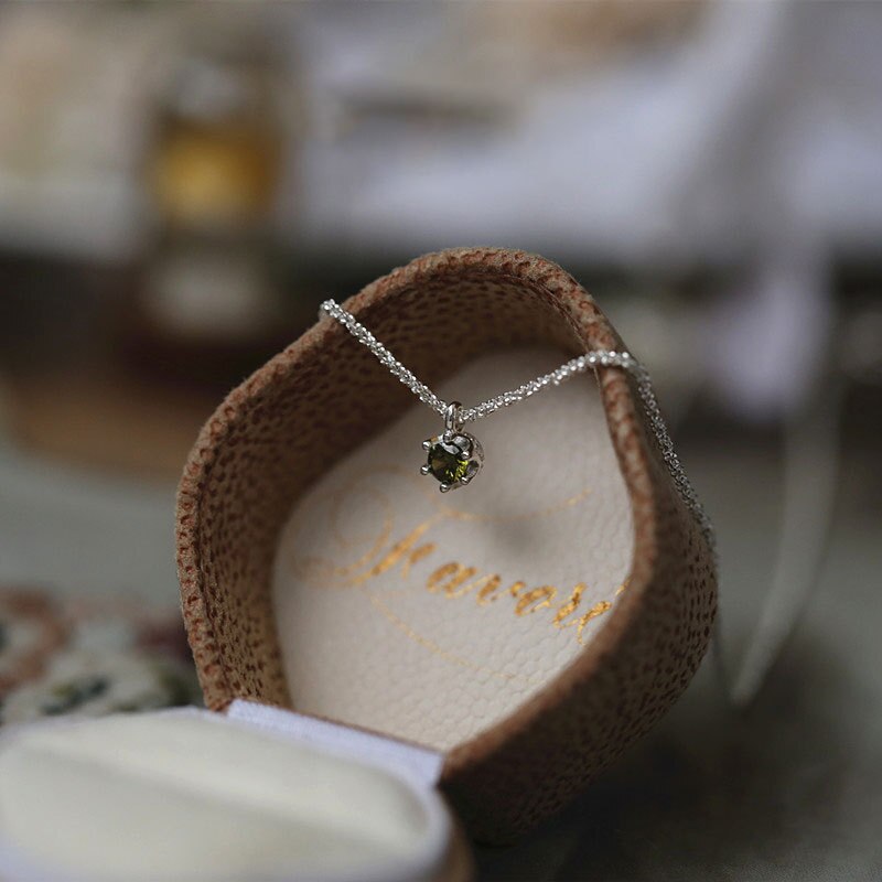 XIYANIKE Silber Farbe Neue Grün Zirkon Anhänger Halskette Funkelnden Gypsophila SchöNe Hochzeit Schmuck Für Frauen