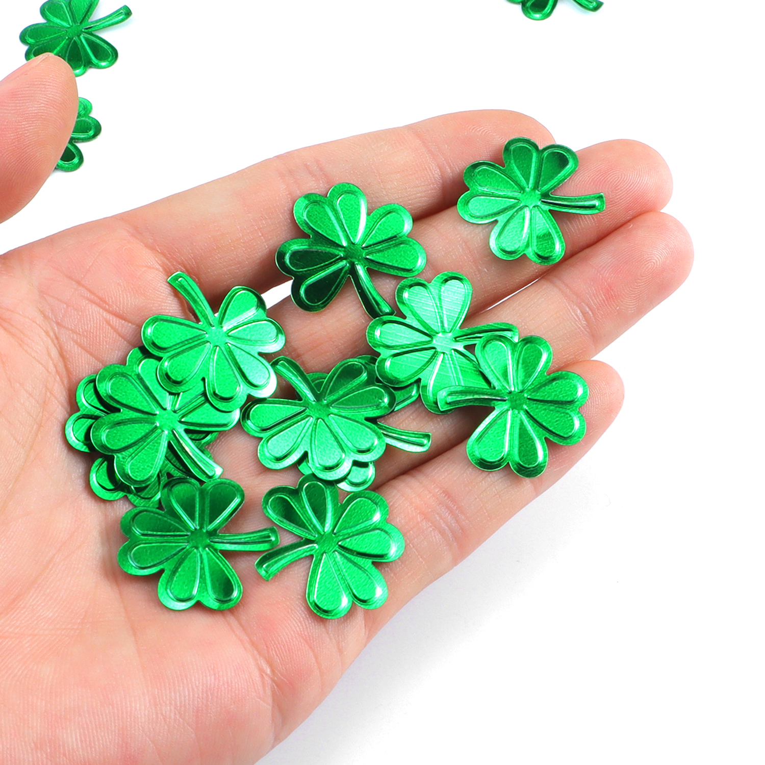 15g/30g St Patricks Day Table Decoration Sequins PVC Green Shamrock Confetti for Irish Festival Party Home Decoration