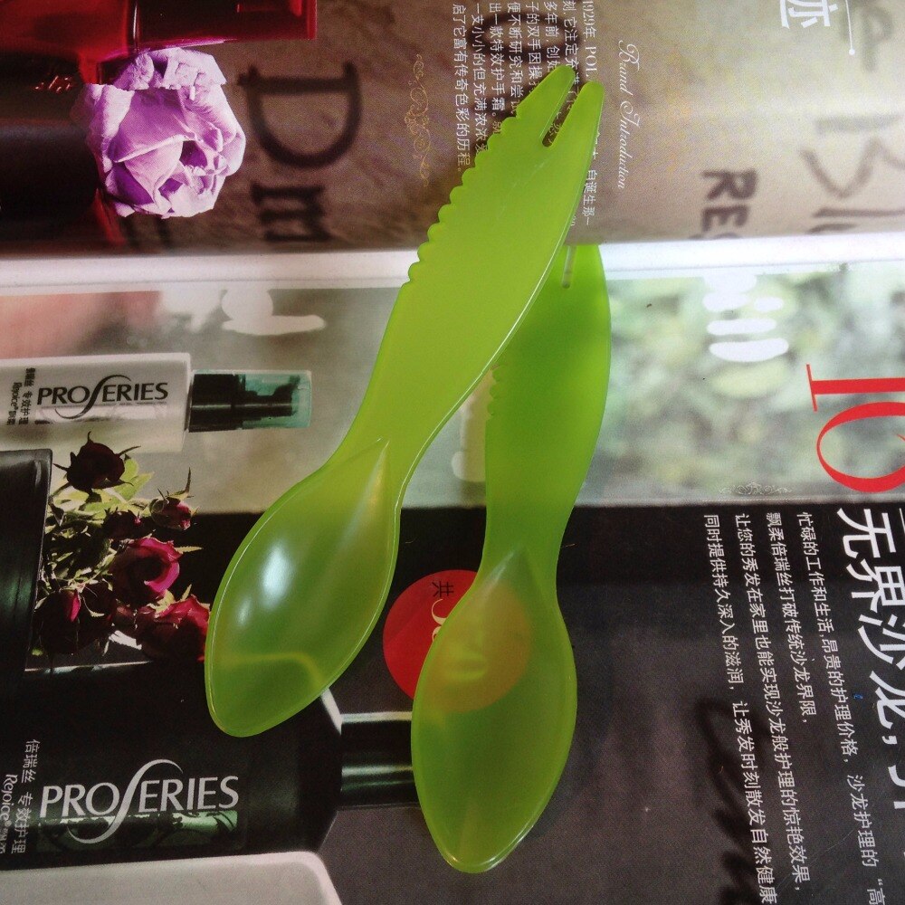 Utensilios de cocina para fruta y verdura, cuchara de plástico para Kiwi, cuchillo rebanador, pelador, utensilios KW 031, 1 ud.