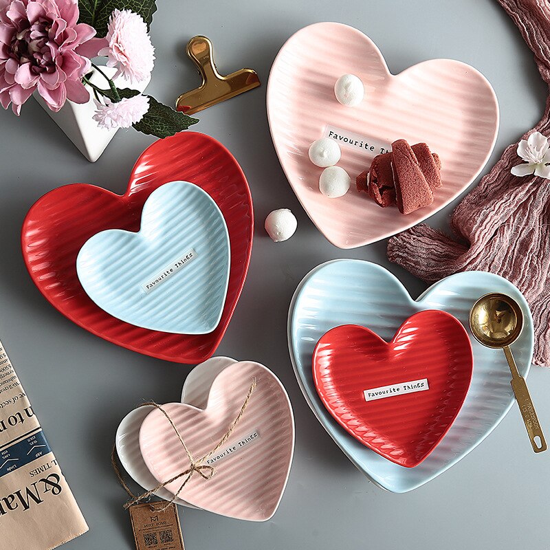 Plato de porcelana con forma de corazón, plato de cerámica para joyería, plato para pastel, postre, aperitivo, bandeja decorativa, decoración de mesa, juego de vajilla