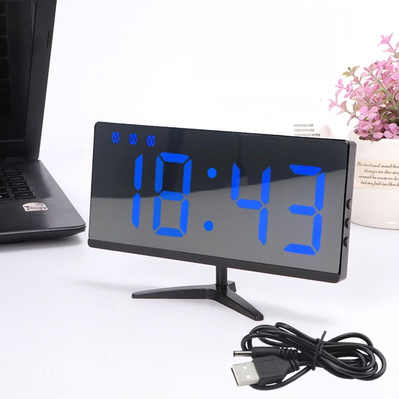 Digital led vekkerklokke speil usb-ladeport multifunksjon stor lcd-skjerm bordklokke med temperatur snooze skrivebordsklokker: Blå