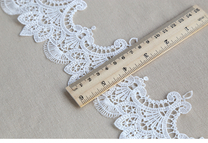 Breedte: 8,1 cm (3,24") Mode Bloem Polyester Zijde Kant Borduurveters Stof Kleding Decoratie Accessoires (SS-2120)