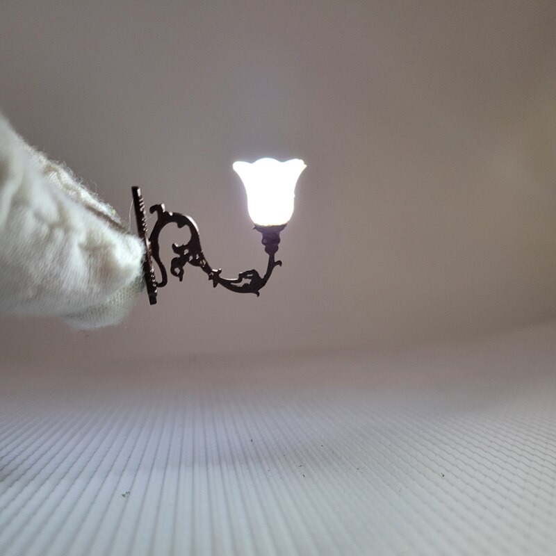 2 stücke ho Maßstechen Klassische Zauberstab Halterung Schwanenhals Lampen straße Lampe Modell warm kalt weiß, Der Eisenbahn Licht/zug/eisenbahn Layout