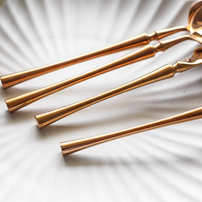 Ensemble de couverts en acier inoxydable or rose brillant, outils en acier inoxydable, excellents accessoires de cuisine cuillère avec boîte à déjeuner couteau et fourchette