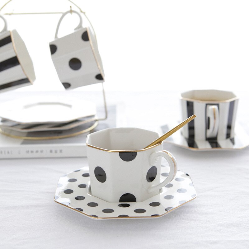 British style 9inch Octagonal Ceramic Plate Black White Dot Stripe Tableware Coffee Plates Dishes Afternoon Tea Set Home Kitchen