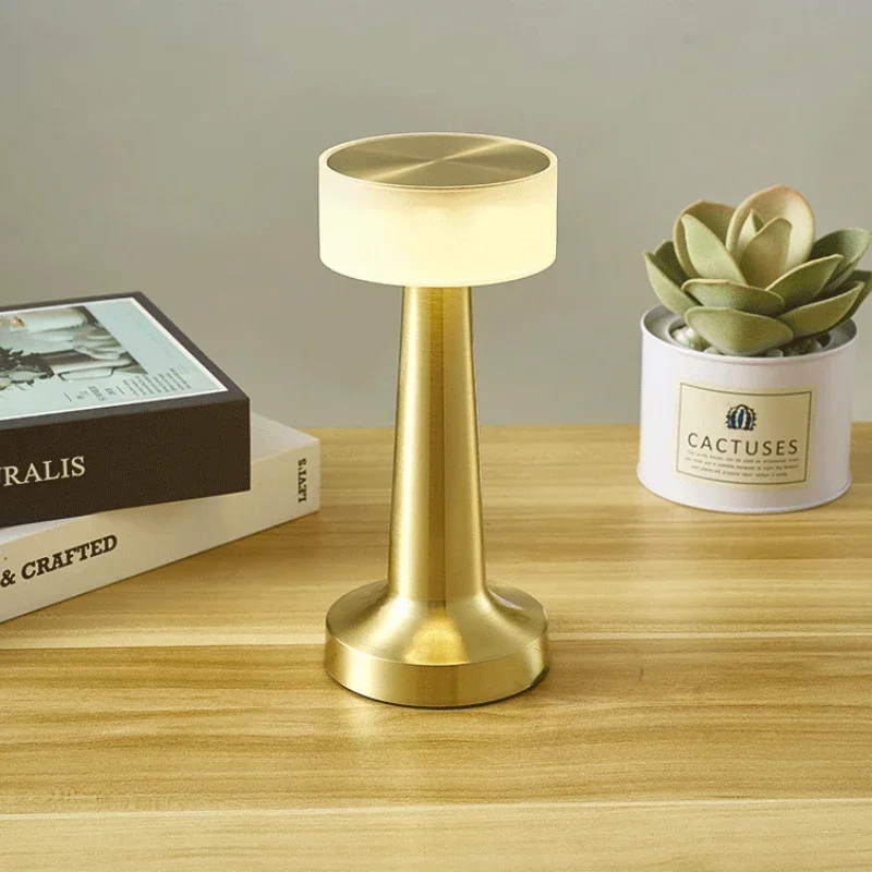 Bar led candeeiro de mesa bar/café/restaurante decoração desktop luz da noite recarregável sensor toque sem fio quarto lâmpada leitura: Branco