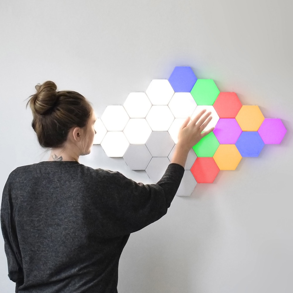 Nueva iluminación sensible al tacto colorida lámpara cuántica Modular luces de noche LED lámparas de montaje magnético Hexagonal decoración de pared Lampara