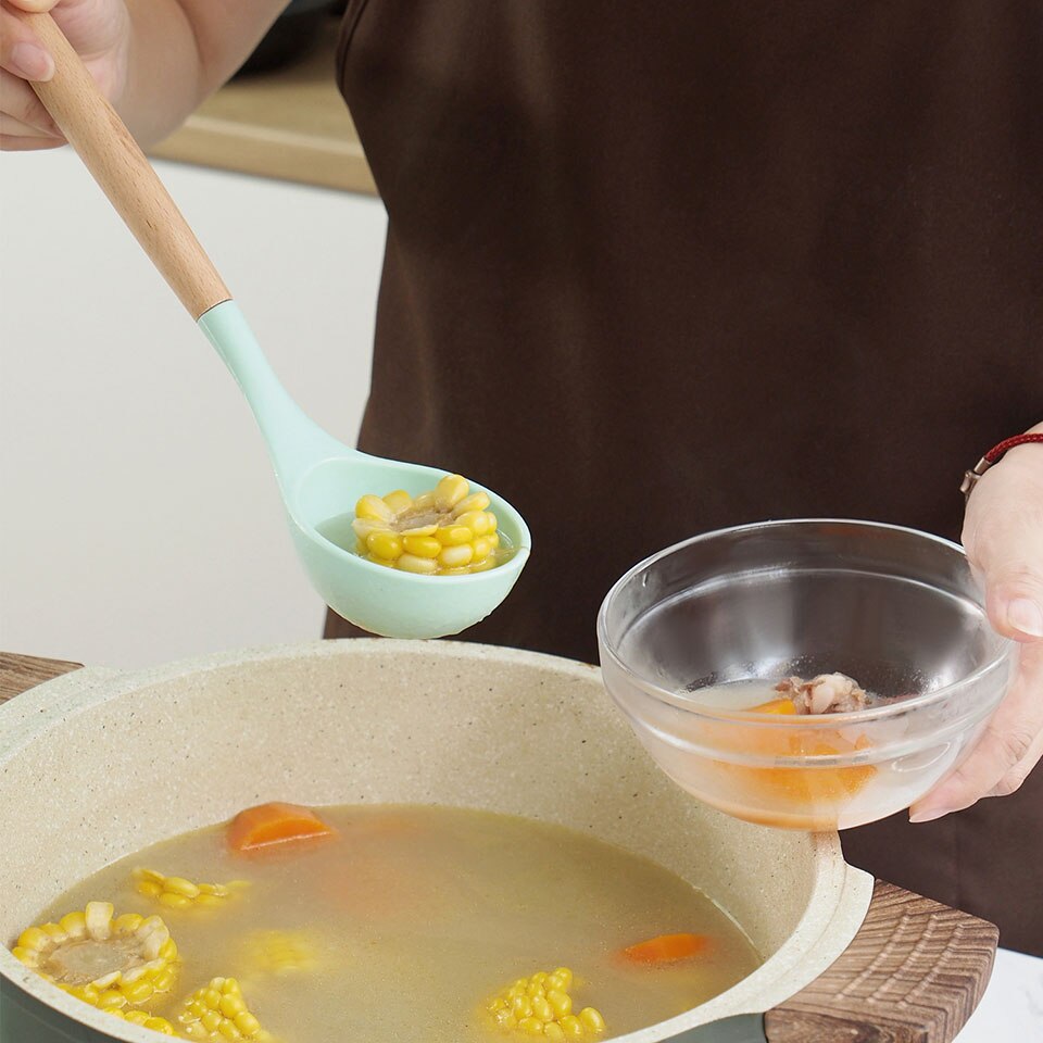 Silicone Kitchen Soup Spoon Cooking Spoons Wood Handle Spoon Kitchen Accessori