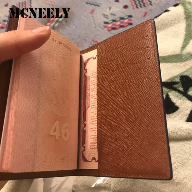 Cloud Pattern Women Passport Cover Travel Accessories PU Passport Protector With Bank ID Card Holder Case for Kids Women
