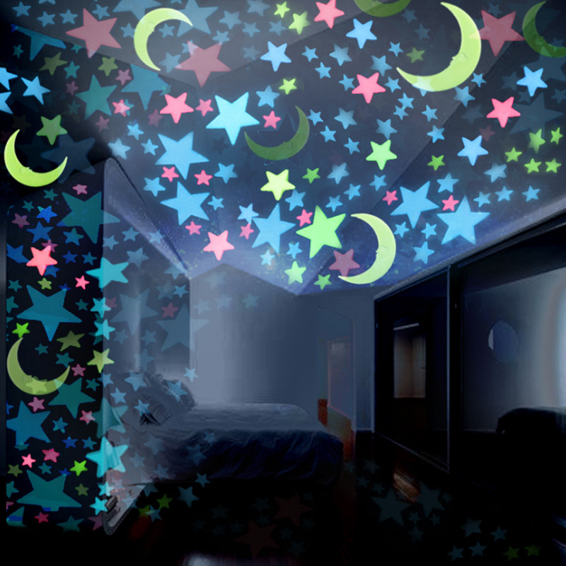 100 stk / taske 3cm lysende stjerne klistermærker soveværelse sofa fluorescerende maleri legetøj pvc klistermærker glød i mørket legetøj til børn