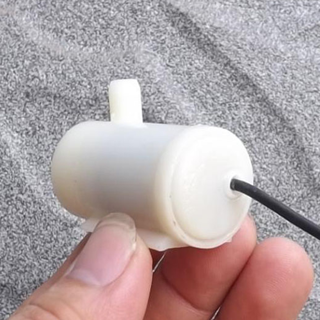 Mini Micro Submersible Water Pump DC 3-5V Low Noise Brushless Motor Pump120L/H