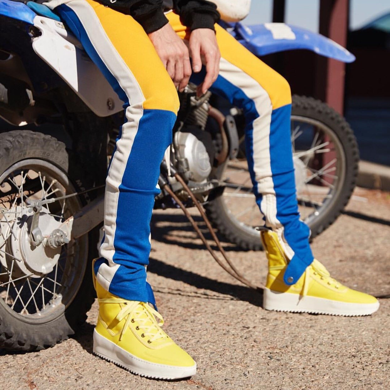 Stripete fargeblokkerte treningsbukser herre streetwear hofte hopp ankel glidelås joggerbukser til menn elastisk midje flerfarget lappeteppe