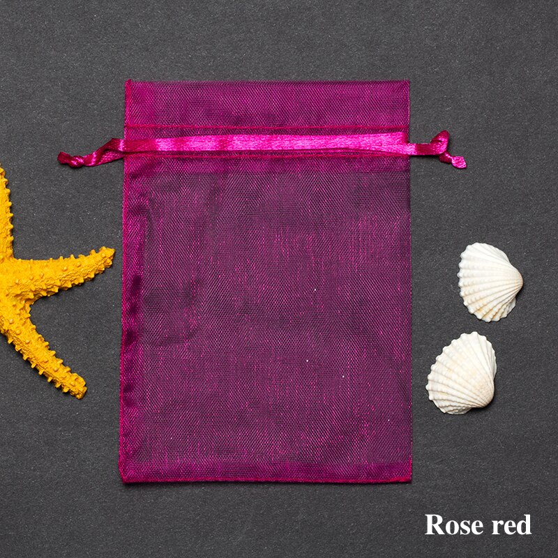 50 stk smykkepose 7*9 cm smykke emballage organza poser favor bryllup fest julegaver emballage poser: Rosenrød
