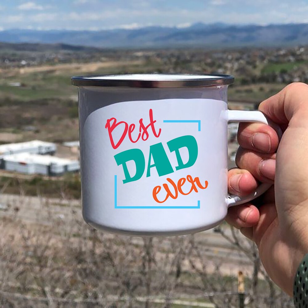 Daddy Behoeften Een Bier Creatief Emaille Koffie Mokken Home Party Grappig Bier Drinken Sap Cacao Cups Reizen Camping Mok Vader dag: XH2957-A015WH-8