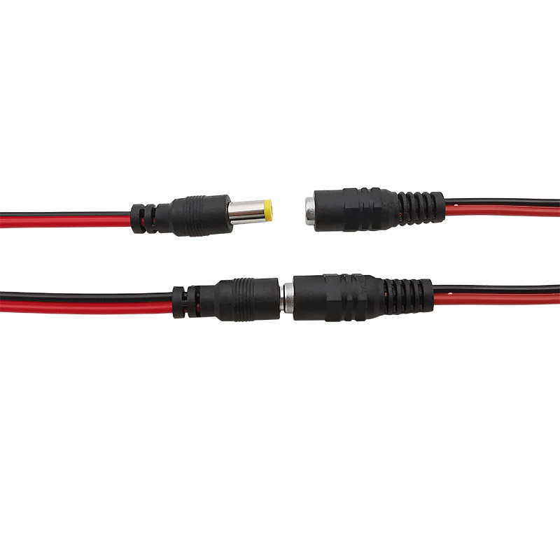 5.5mm x 2.1mm x 12v likestrømsstrøm hann-hunn-kontakt pigtail-forlengelseskabel ledningskontakt likestrømsplugg for led-stripelys cctv-kamera