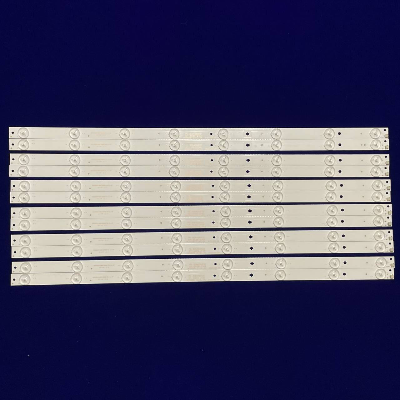 12PCS LED Backlight HK55D08-ZC14C-04 for WD55UH4530 Sceptre U550CV-UMC8A1IV58AA.6501L566000020 2301055F700170 JS-RD81366AN-7001