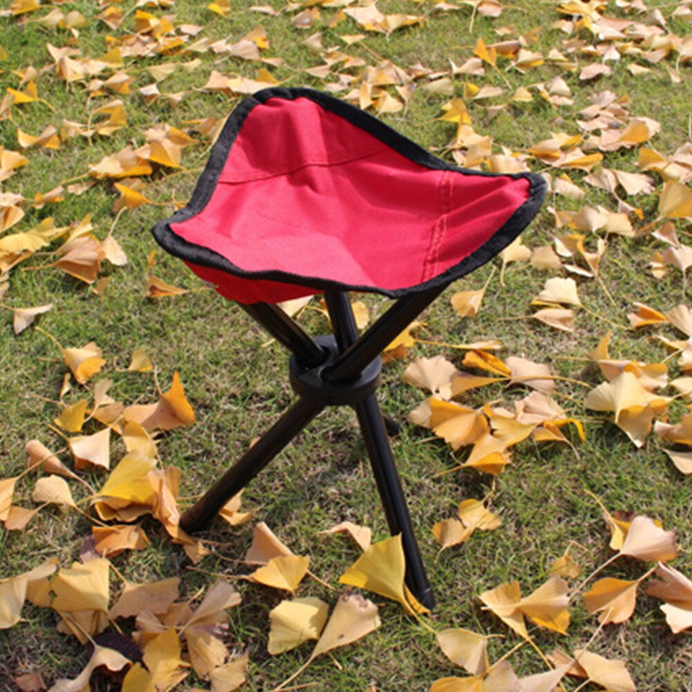 Portable Small three-legged stool folding chair beach chair fishing stool outdoor park bench / stool train For Outdoor Camping