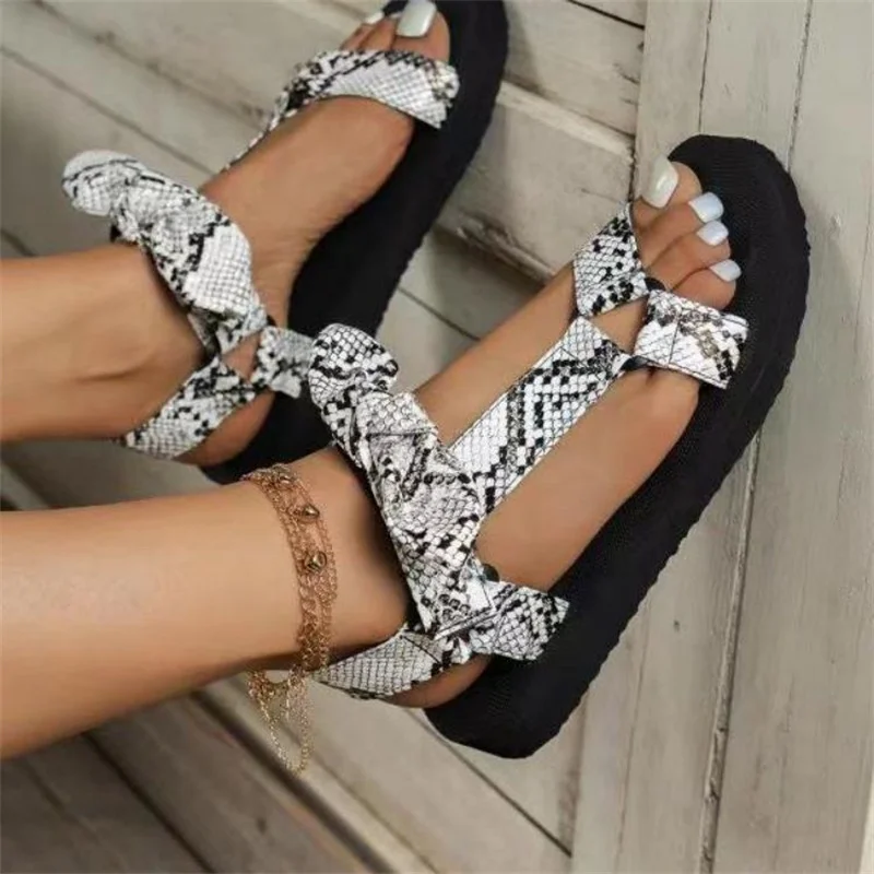 Sandales plates décontractées à lacets pour femmes, chaussures à nœud pour dames, extérieure, plage léopard, été, , 2023