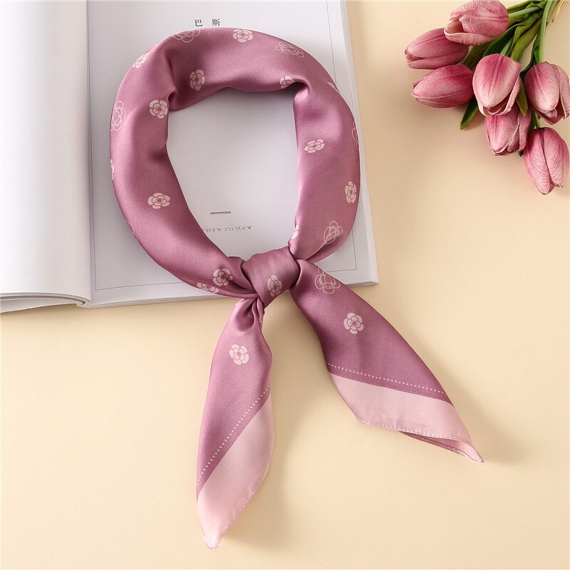 Silke satin sjal med blommönster hårscarf för kvinnor små halsdukar 70cm fyrkantiga pannband bandana halsdukar för damer