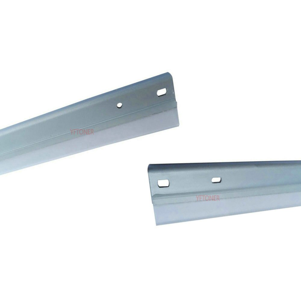 2 stuks/partij yftoner drum reinigingsmes voor konica minolta  c250 252 300 352 7440 7450 voor epson lp -s7000 7500 voor aurora adc 258