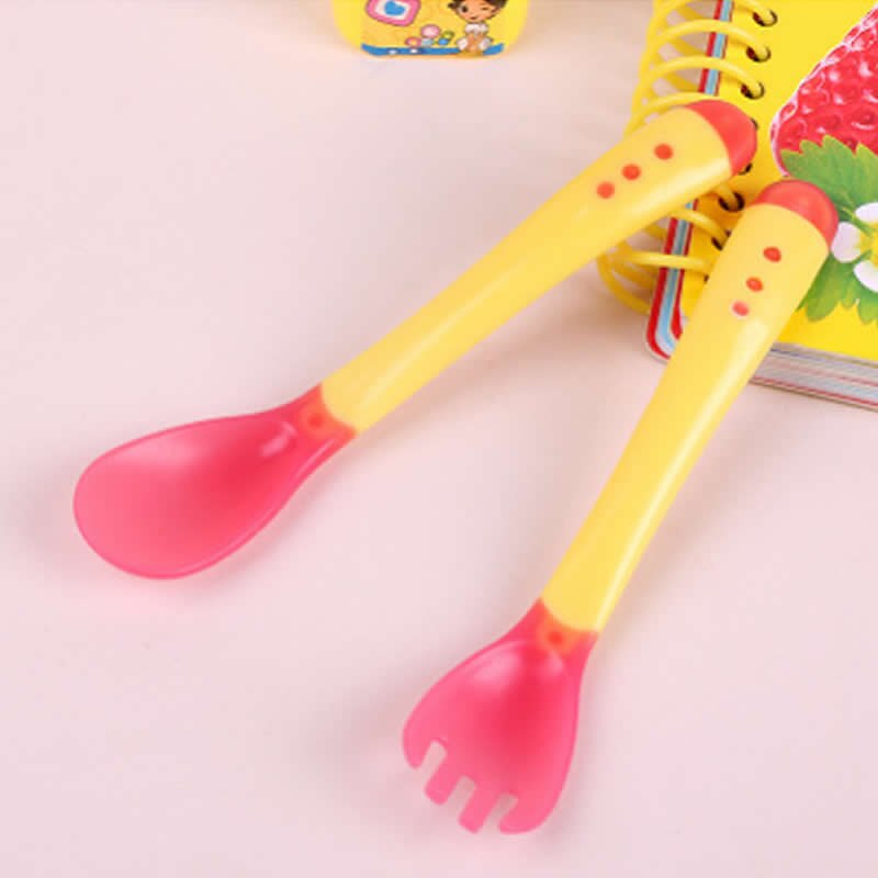 Handy Heat Sensing Thermal Spoon Baby Kids Weaning Silicone Head Tableware Baby Soft Head Safety Temperature Spoon Infant
