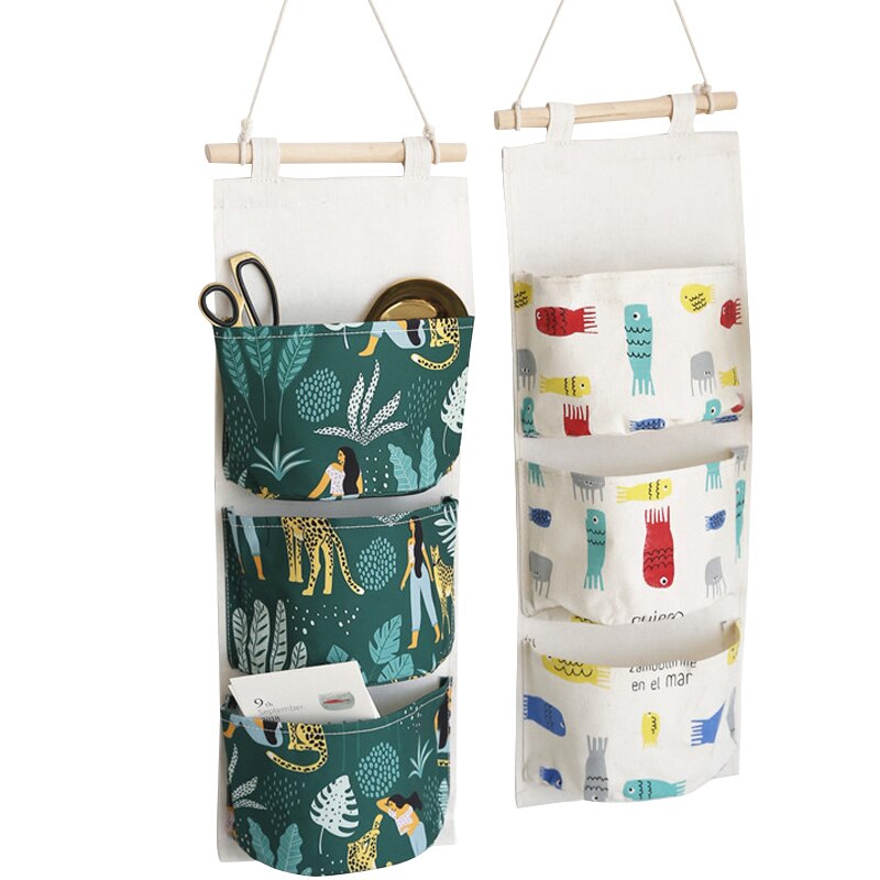 Huishoudelijke benodigdheden hangtas drie zakken ondergoedtas deur achter speelgoed boeken opbergtas